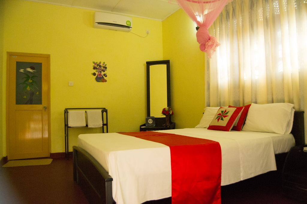 Sigiri Sithru Home Stay Sigiriya Esterno foto